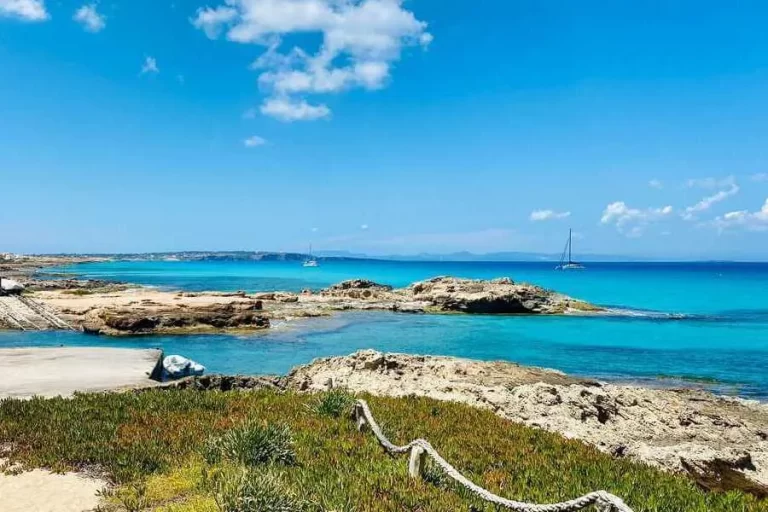 es-calo-ibiza-to-formentera